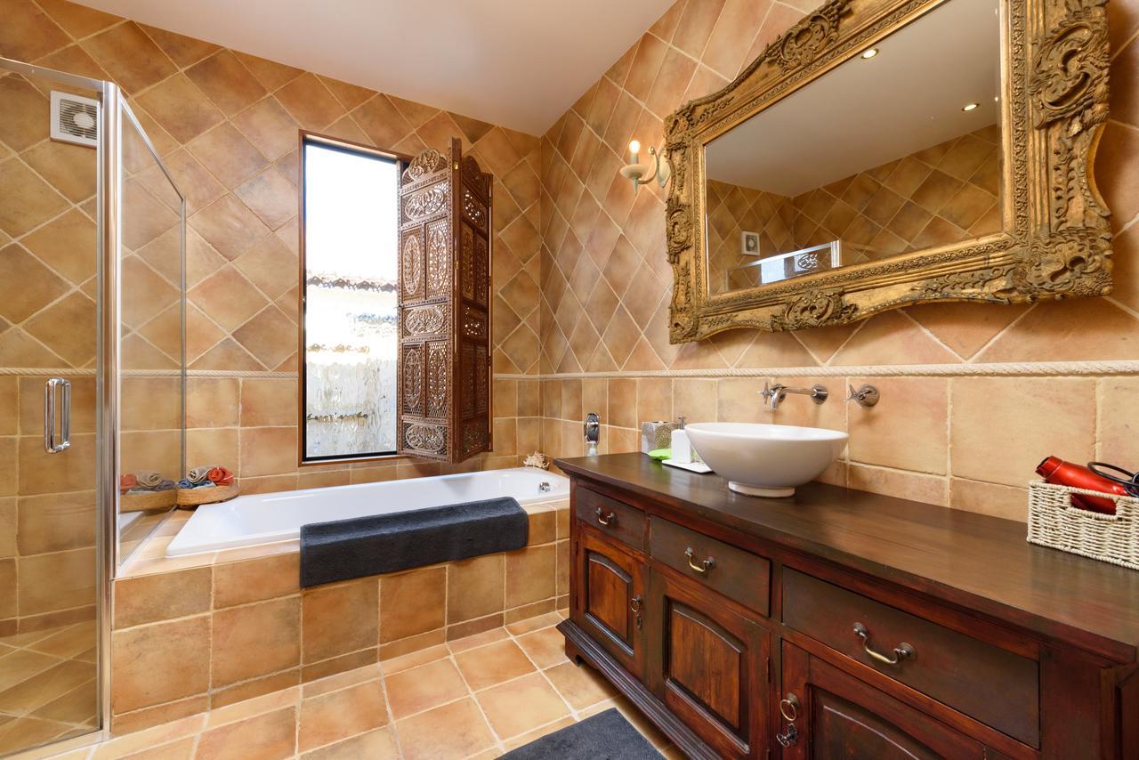 Tuscan Retreat Bed & Breakfast - Adults Only Acomodação com café da manhã Papamoa Exterior foto